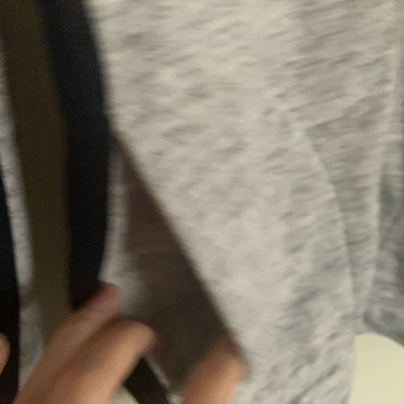 Tommy Hilfiger Zip-Up Gray Sweater - Picture 6 of 8